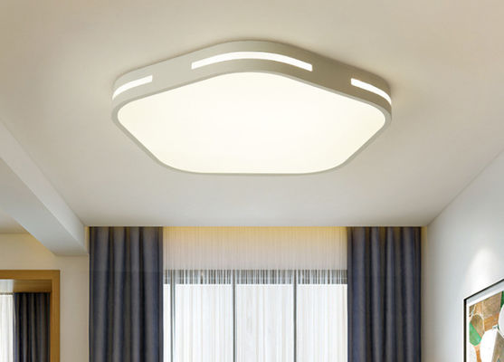 โคมไฟเพดาน LED อะคริลิคสีดำ / ขาว 380 * 60 มม. 30 วัตต์สำหรับห้องนอน